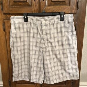 Men’s PGA tour golf shorts